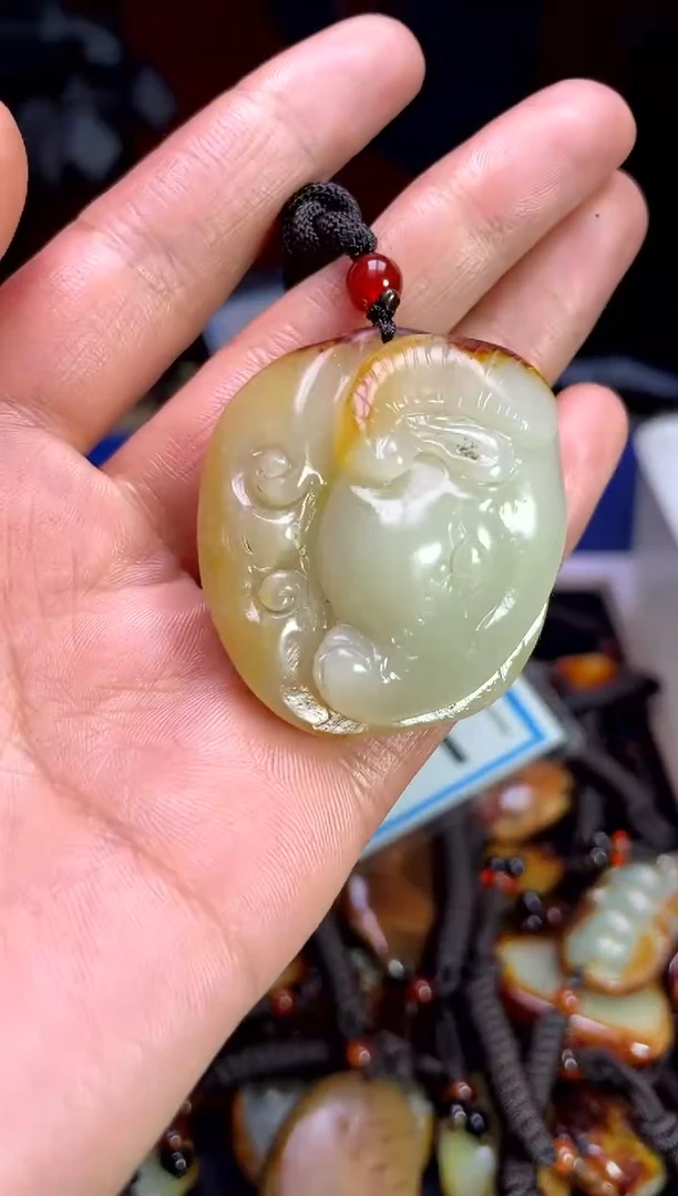 【闪购商品】和田玉颈饰未镶嵌1