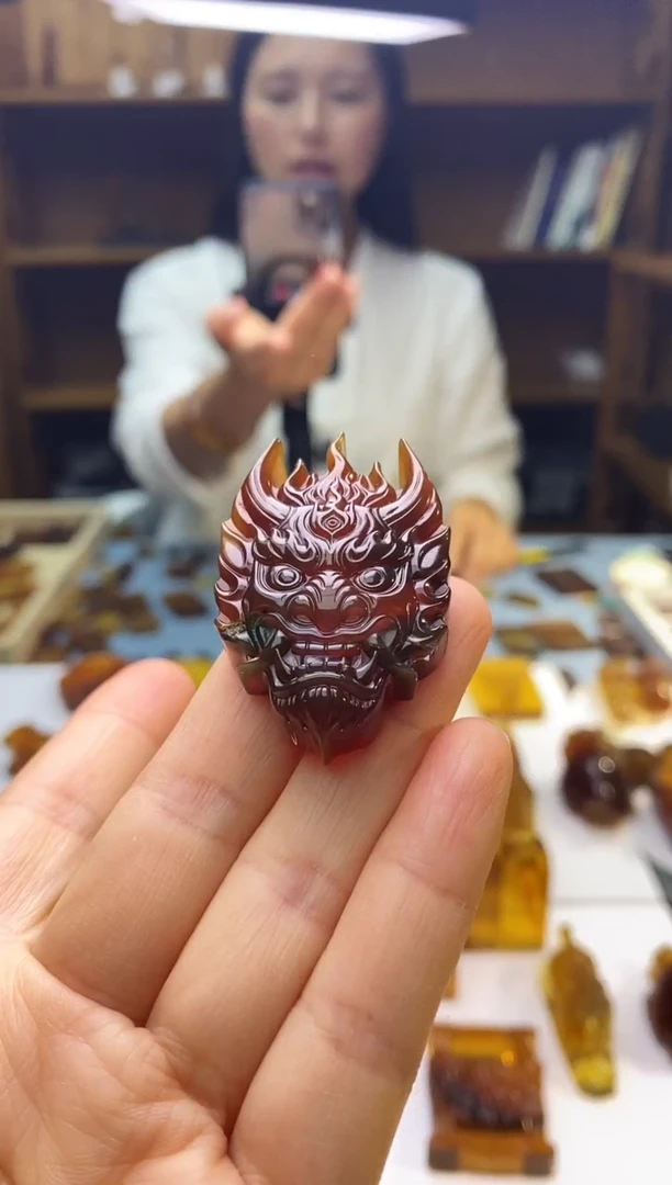 琥珀颈饰未镶嵌SN73-28（傩面具·灵官）