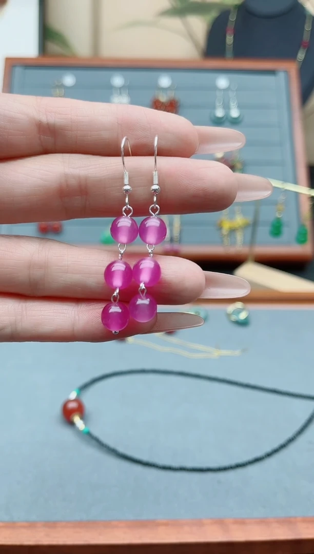 【闪购商品】玛瑙/玉髓耳饰银S925镶嵌00变色三连珠