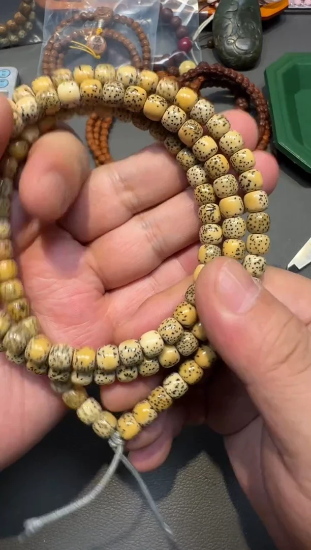 吊坠星月菩提手持108