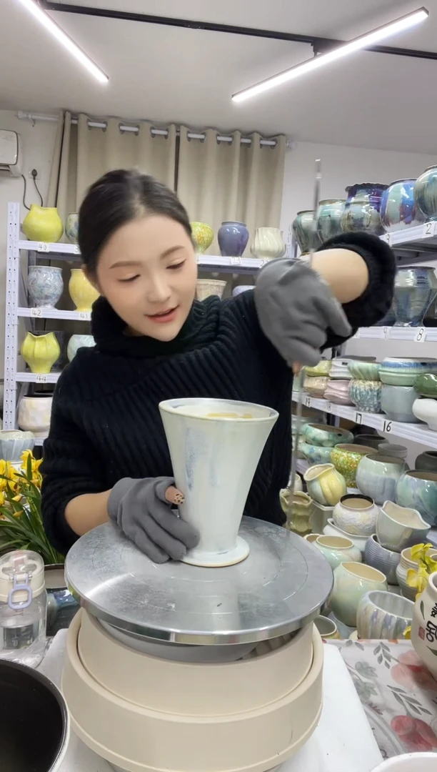 【12.13】花盆链接 高：17  口：13