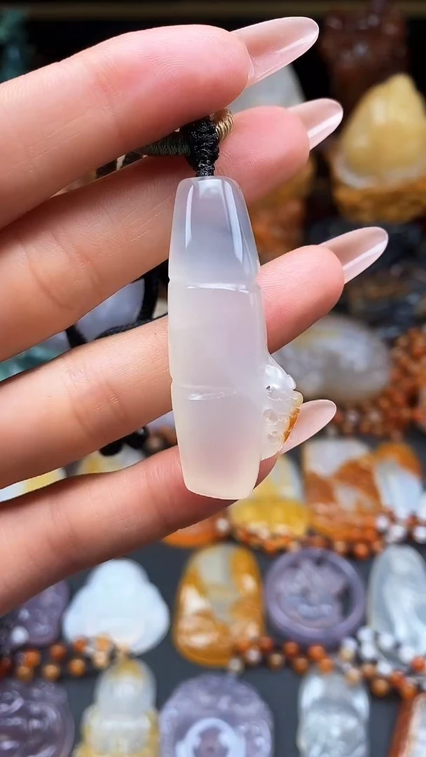 玛瑙/玉髓颈饰未镶嵌dd