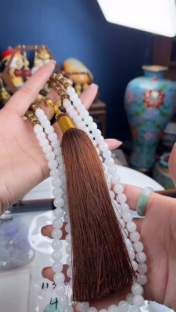 手工艺品琉璃l****楚，项链