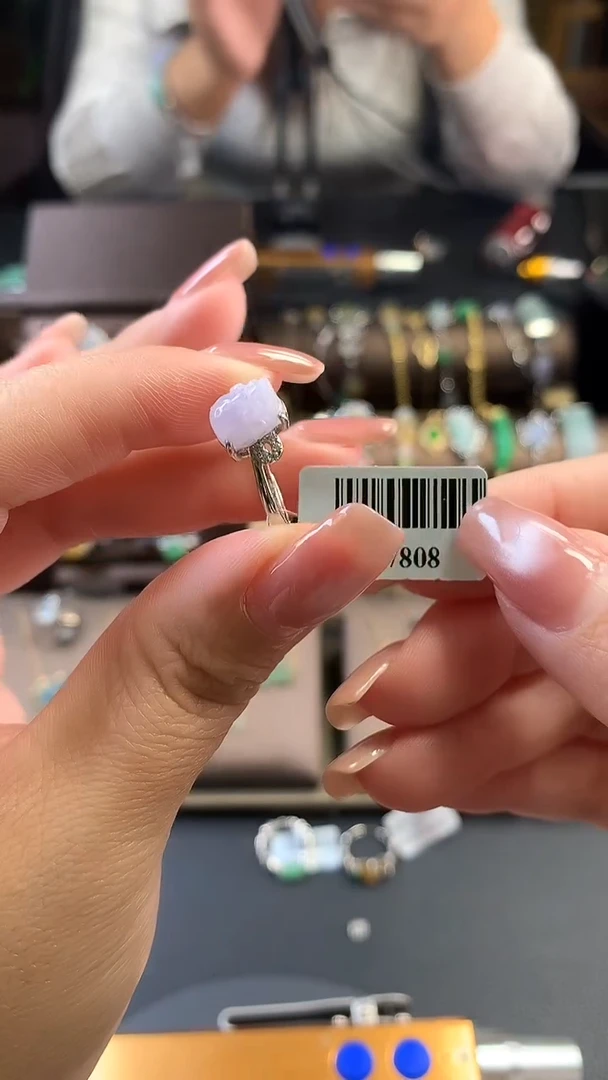 颈饰银S925镶嵌翡翠17808