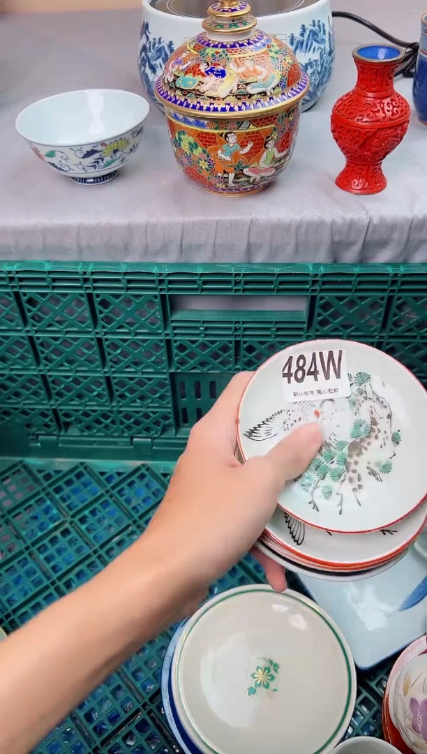 瓷片A**y484W瓷器瓷器瓷器瓷器