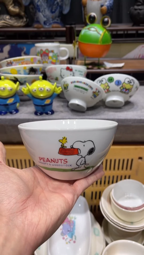 瓷片史努比面碗碗