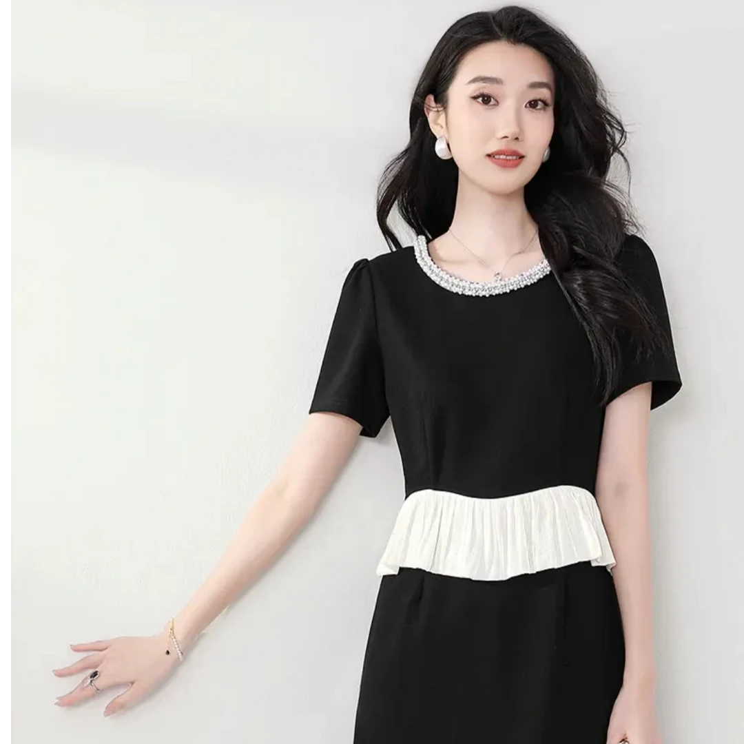 953爆款连衣裙2025新款爆款夏季气质洋长裙百搭时尚黑色小黑裙