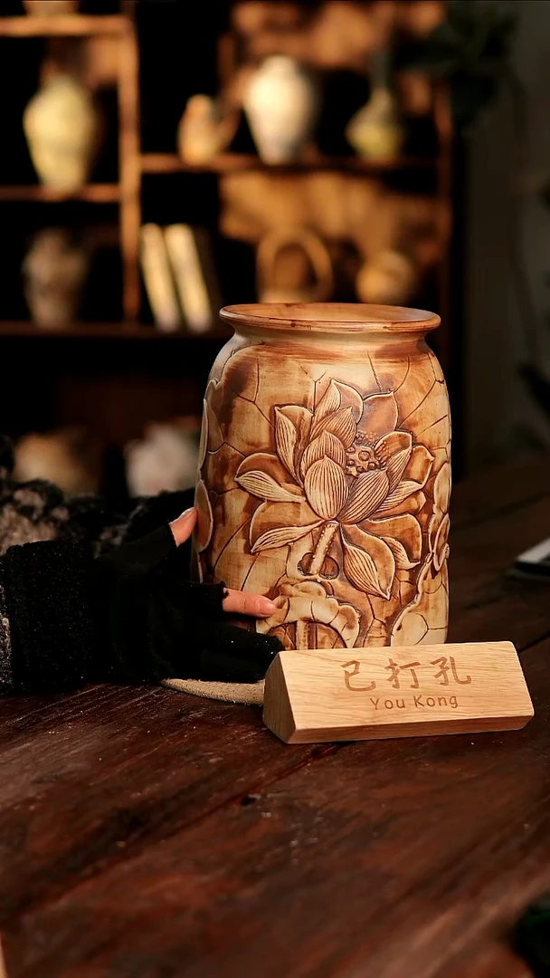 摆件31-17高27口15误差2已打孔