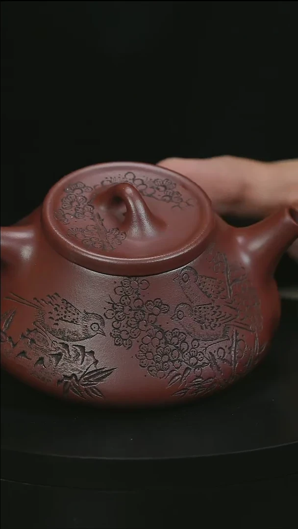 茶壶紫砂杨*强H1401史庆堂龙血砂刻绘纳瓢