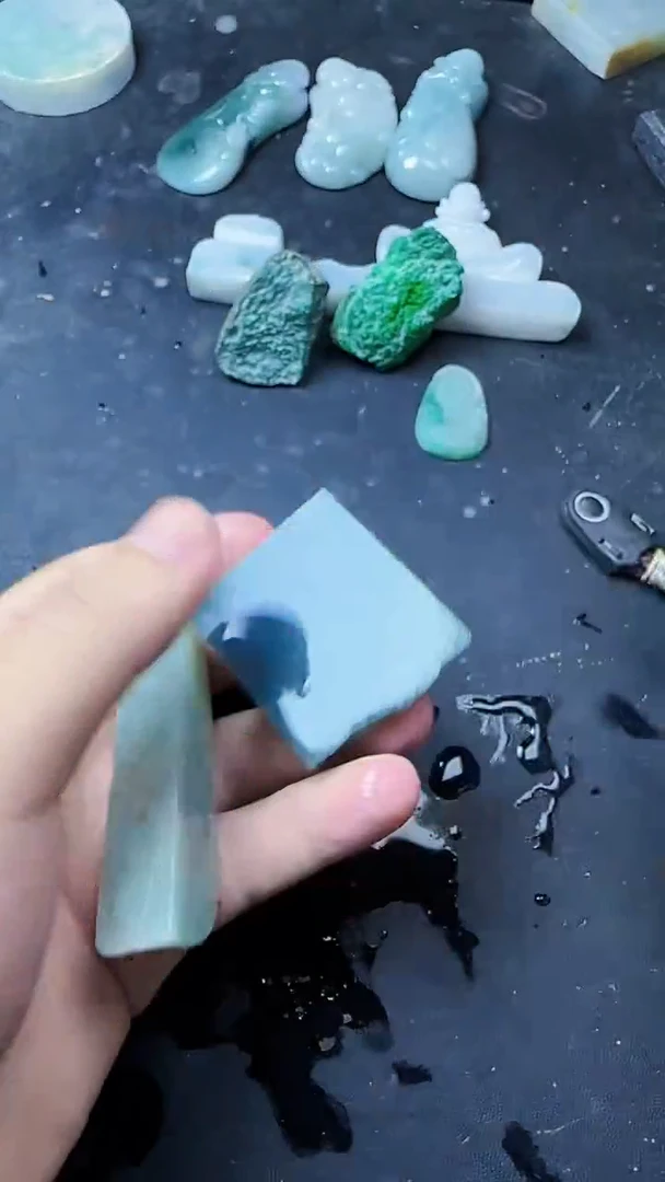 翡翠挂件未镶嵌091翡翠