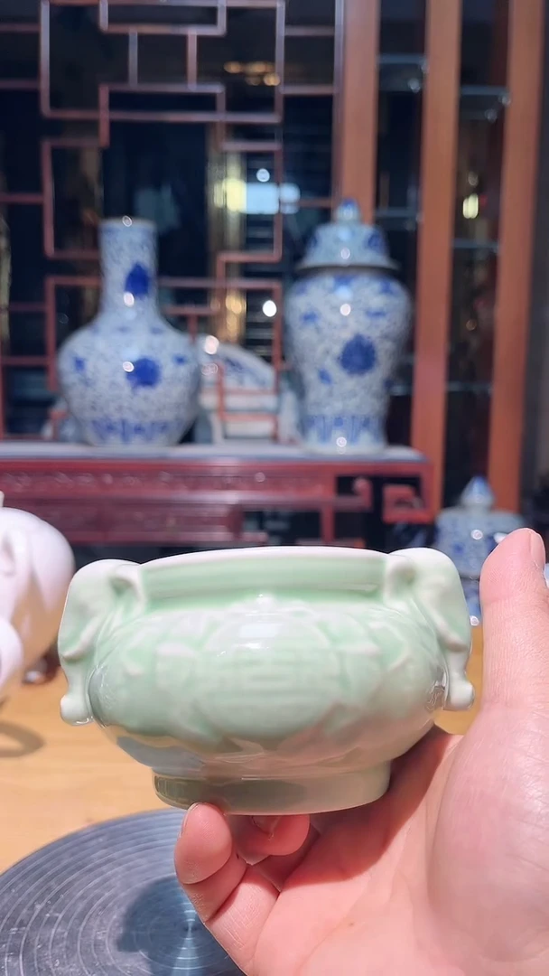 【闪购商品】瓷太平有象影青香炉