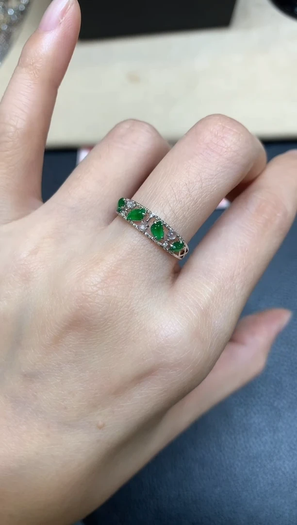 【闪购商品】翡翠戒指18K金镶嵌【无鉴赏期