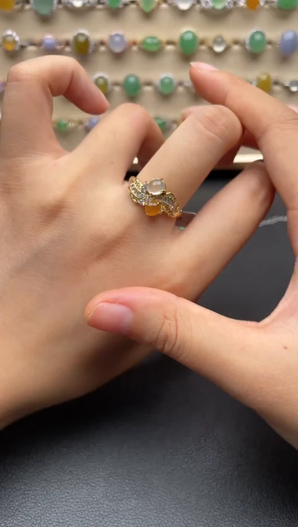 银S925镶嵌戒指翡翠一物一证一礼盒