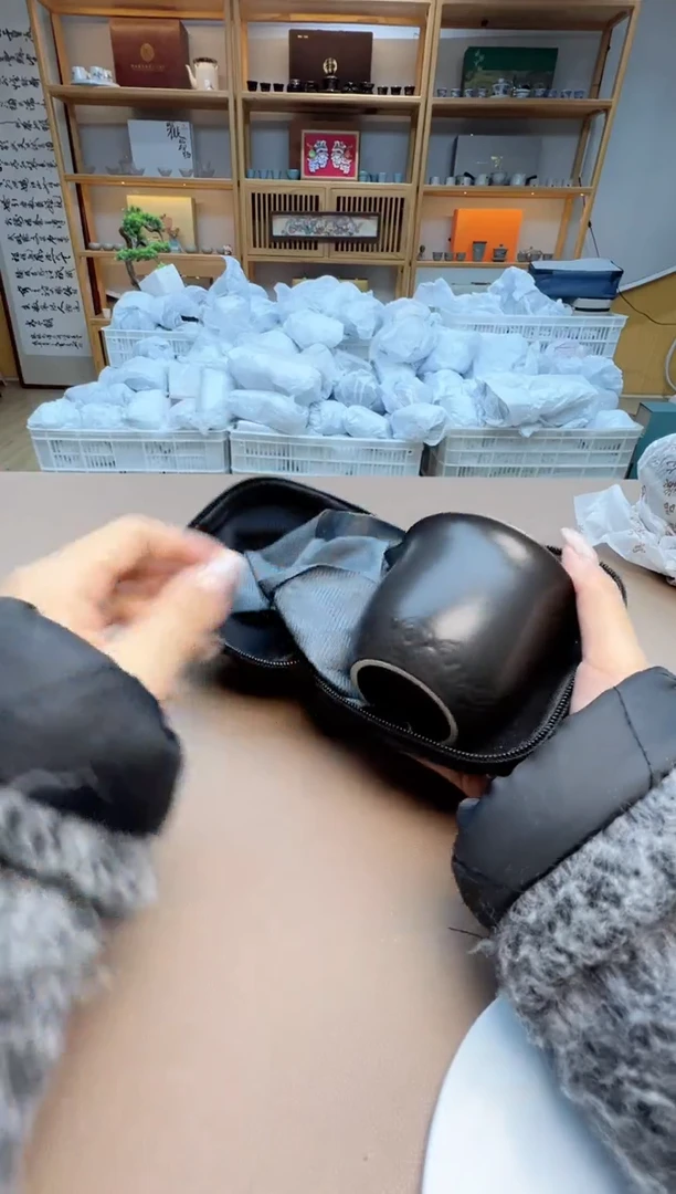 【闪购商品】摆件瓷制品S1111111111111