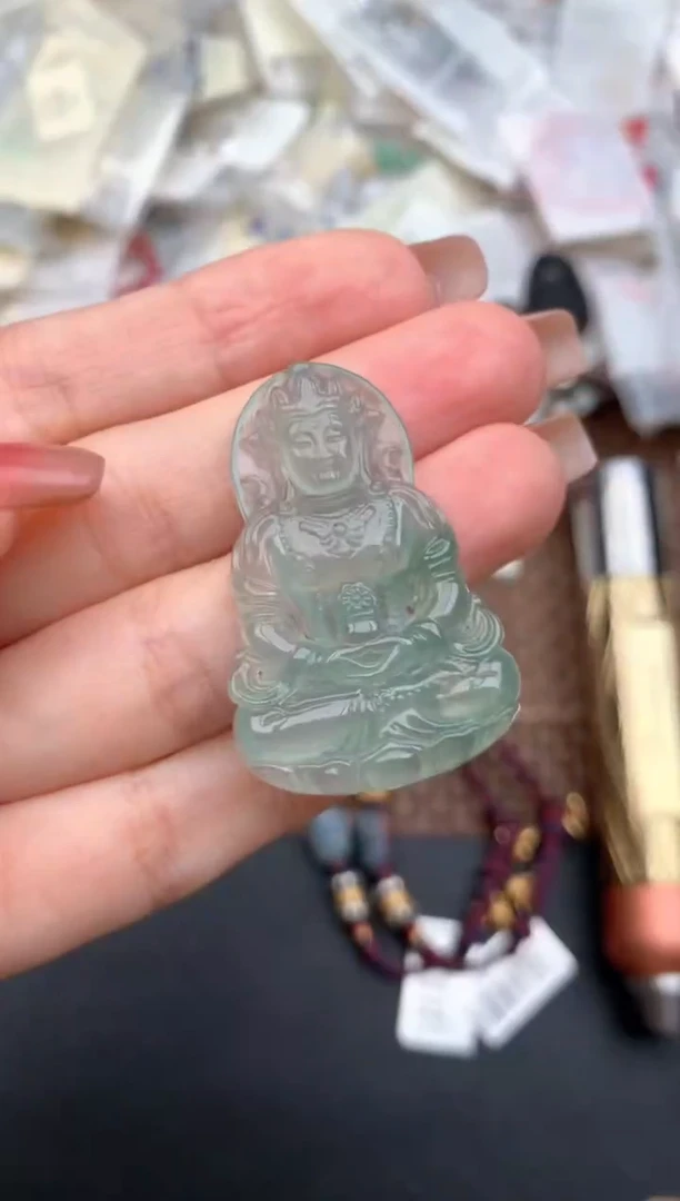 未镶嵌挂件翡翠1