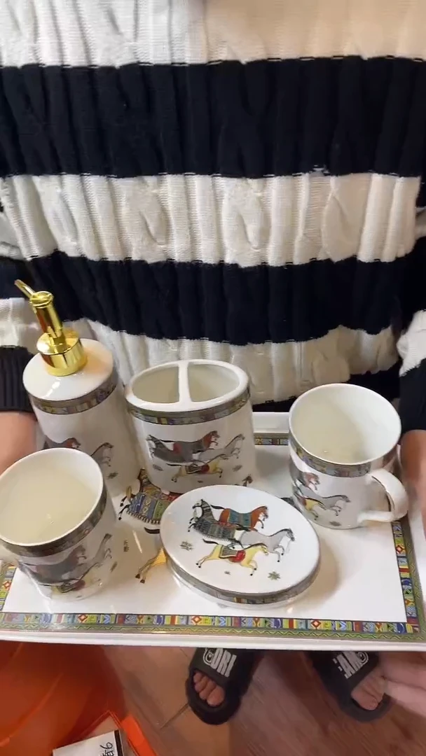 杯鸿辉家品牌瓷器，京东包邮！