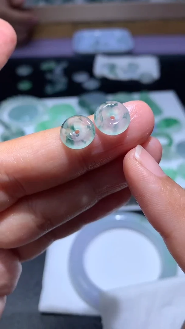 未镶嵌定制翡翠毛货