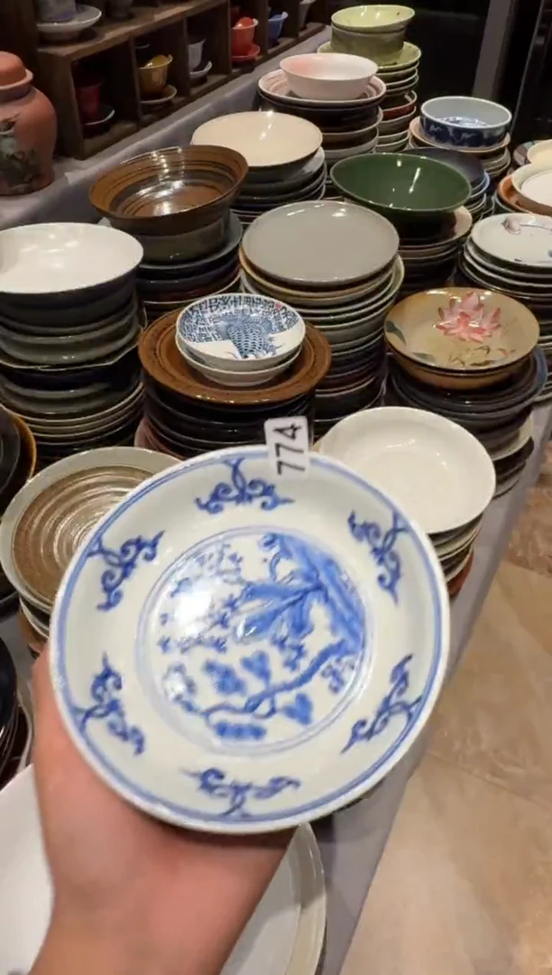 瓷片774手绘青花盘1个