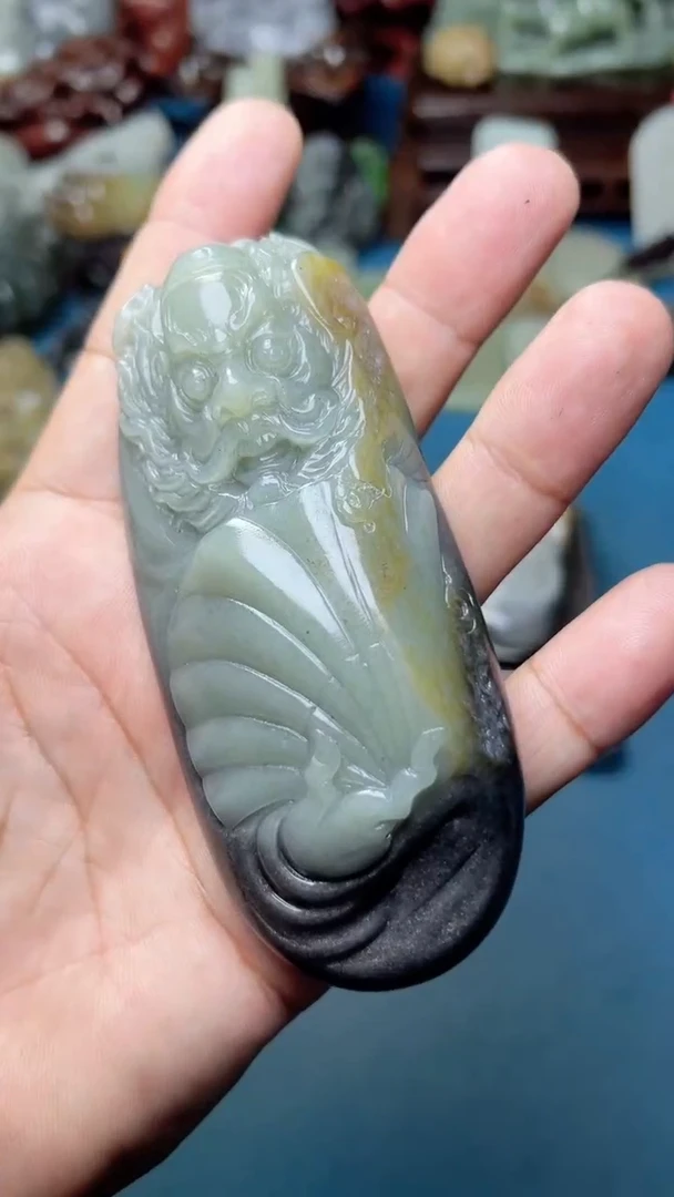 未镶嵌和田玉把件-