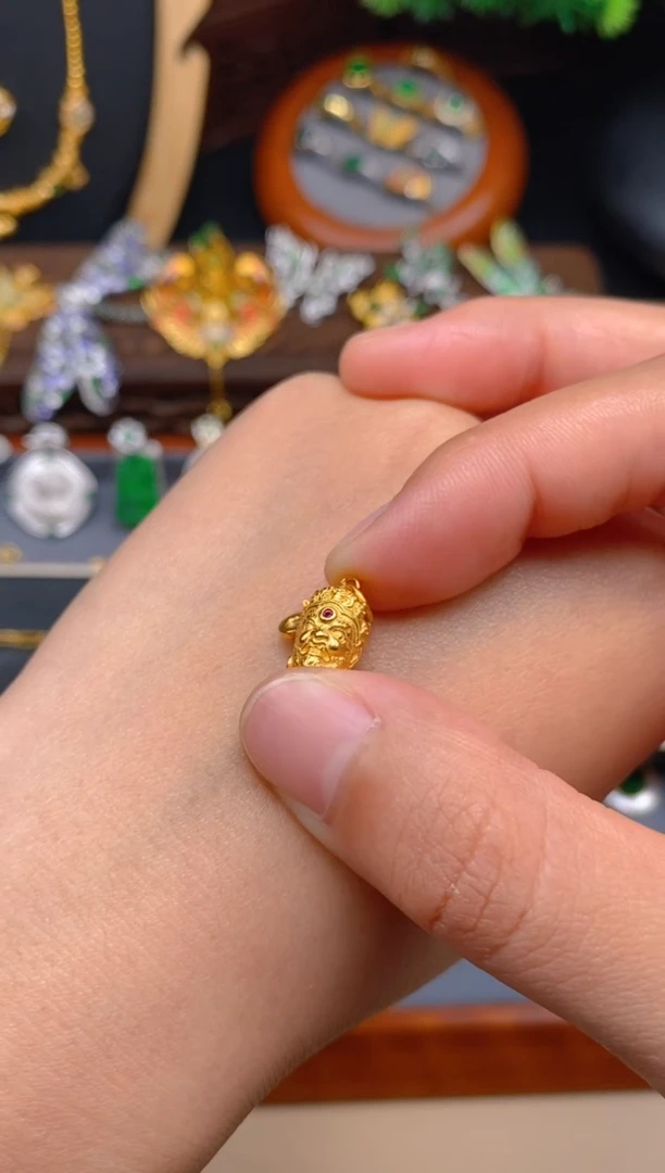 【闪购商品】翡翠吊坠(不含链)银S925镶嵌黄财神
