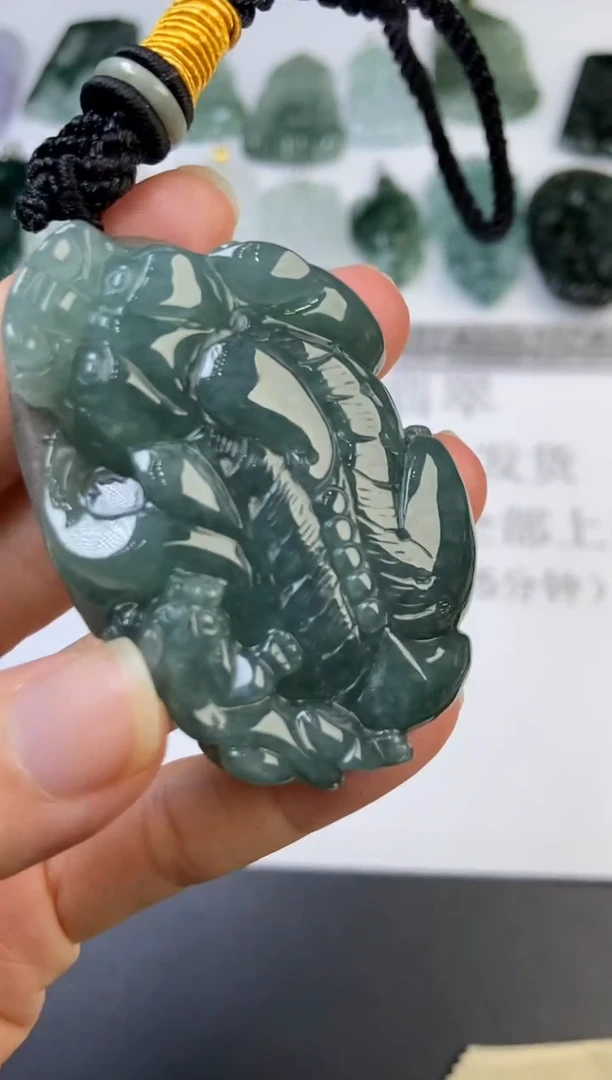 未镶嵌挂件翡翠374186   多人