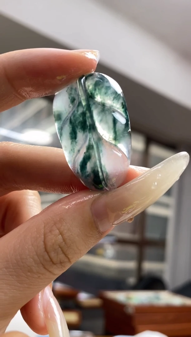 未镶嵌定制翡翠翡翠毛货~