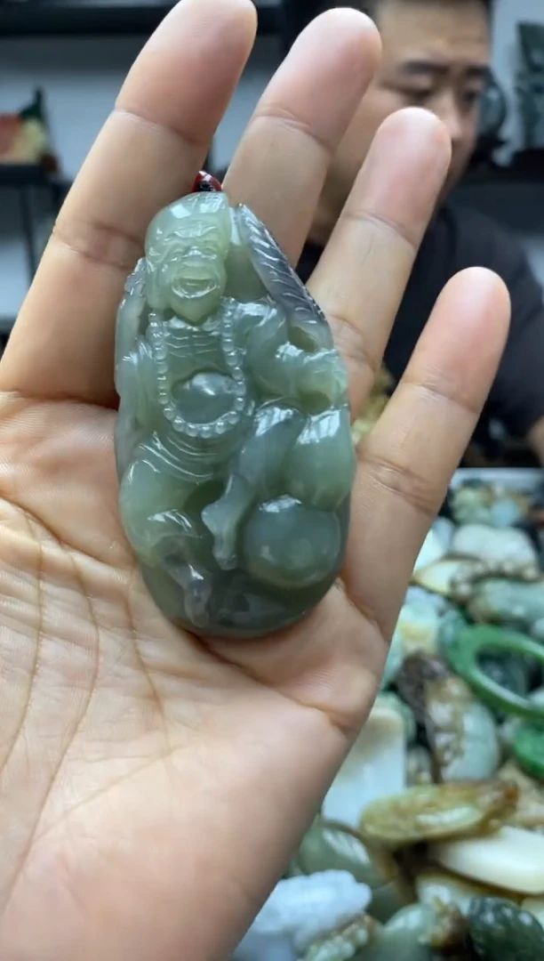 未镶嵌和田玉把件1