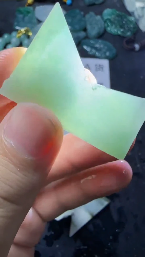 颈饰未镶嵌翡翠092