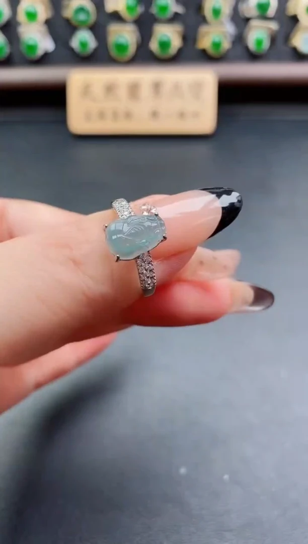 银S925镶嵌戒指翡翠1