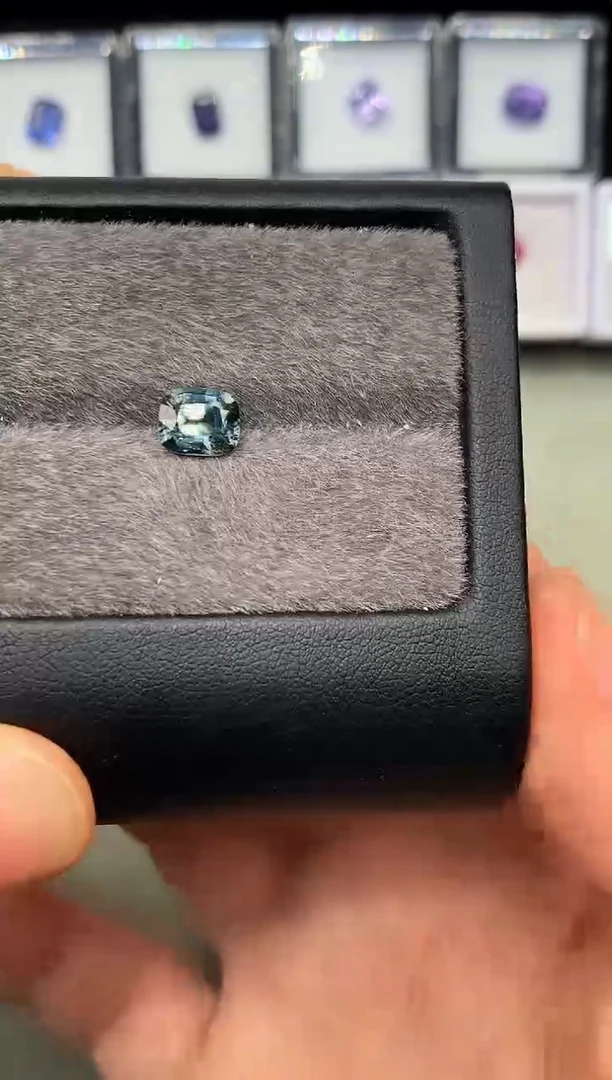 【闪购商品】定制尖晶石裸石未镶嵌枕型 金属灰色调尖晶石 1.61ct
