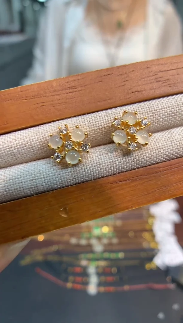 翡翠银S925镶嵌耳饰耳钉