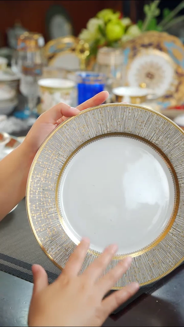 瓷片10.5英寸平盘 1个