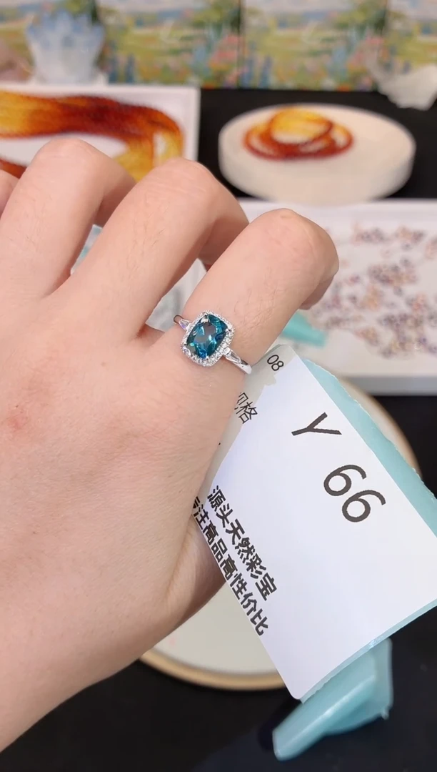 银S925镶嵌戒指托帕石多样性发一Y66