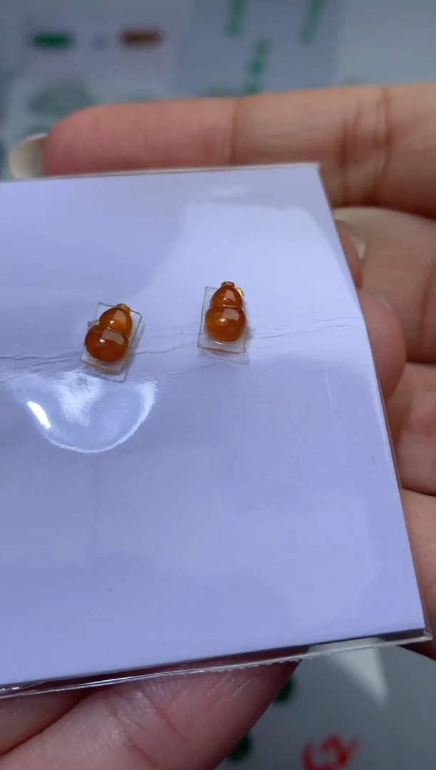 未镶嵌定制翡翠毛货