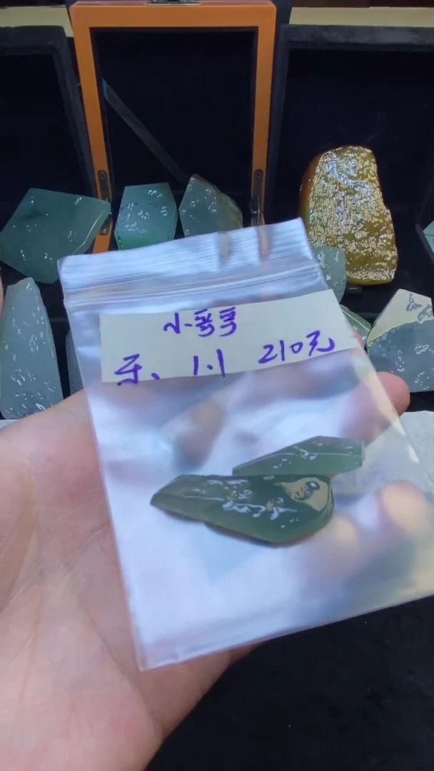 未镶嵌定制翡翠小*哥缅甸纯天然A货翡翠  小哥哥