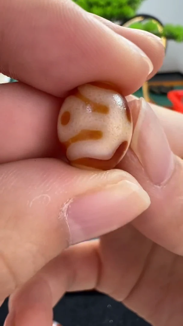 玛瑙/玉髓（覆膜）颈饰未镶嵌2.（微瑕随机发货）