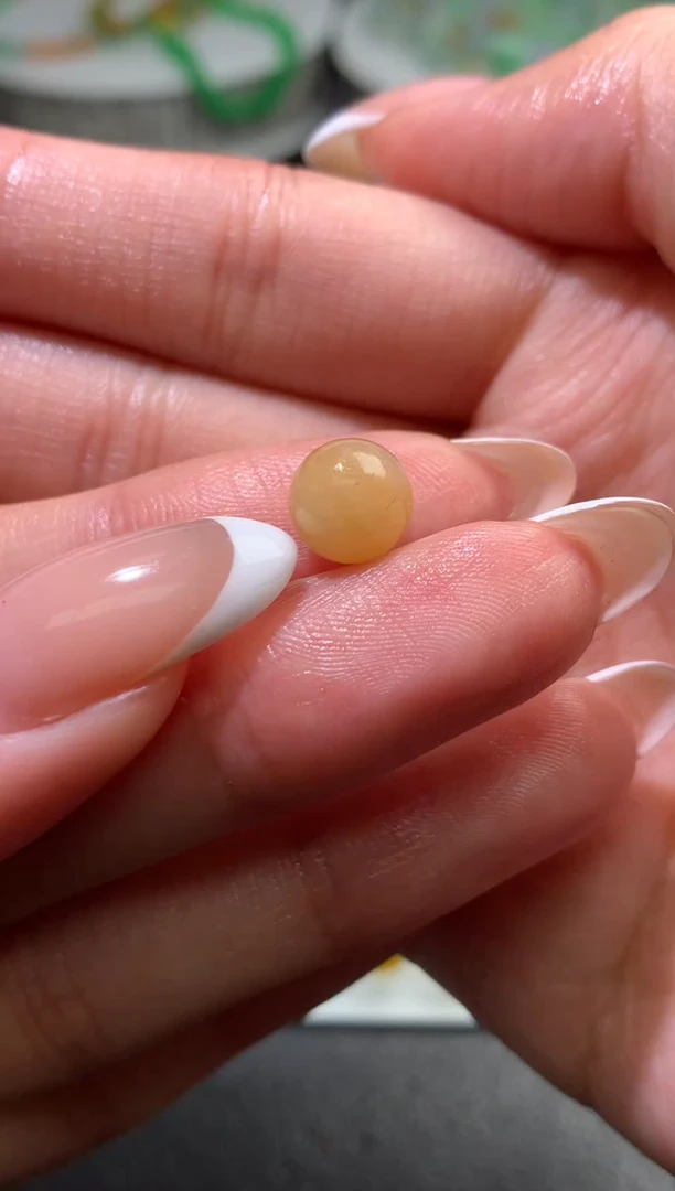 未镶嵌定制翡翠毛货 卡8.2