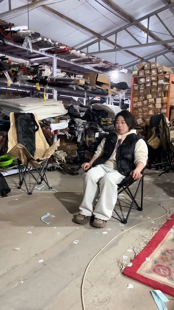 铁瑕疵不售后椅子 31