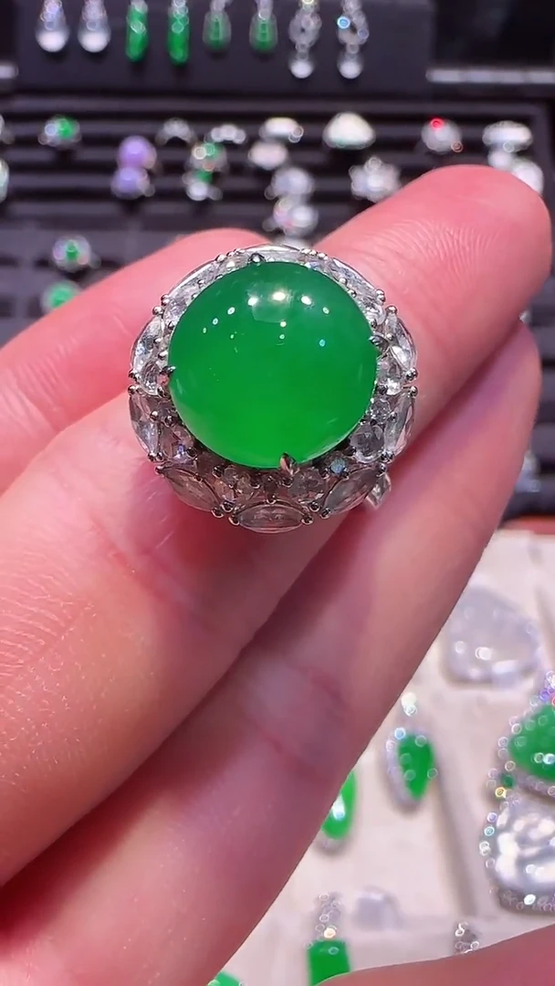 【闪购商品】翡翠戒指18K金镶嵌戒指