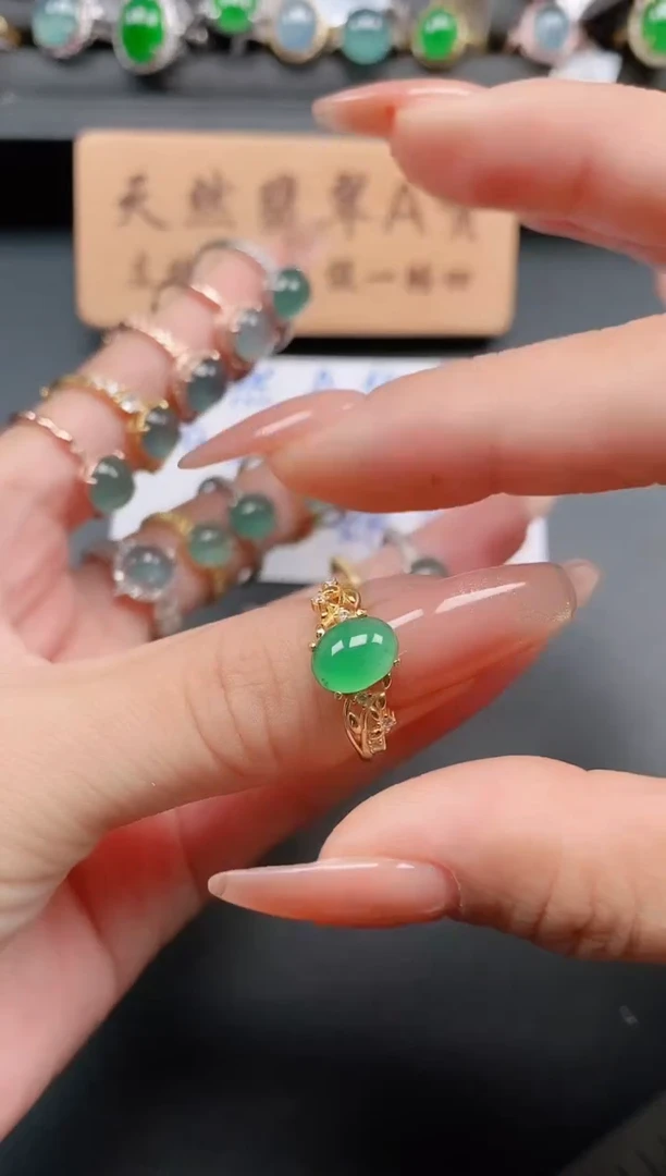 银S925镶嵌戒指翡翠1111