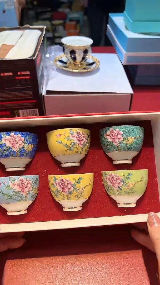 【闪购商品】瓷片锅碗瓢盆一件不剩