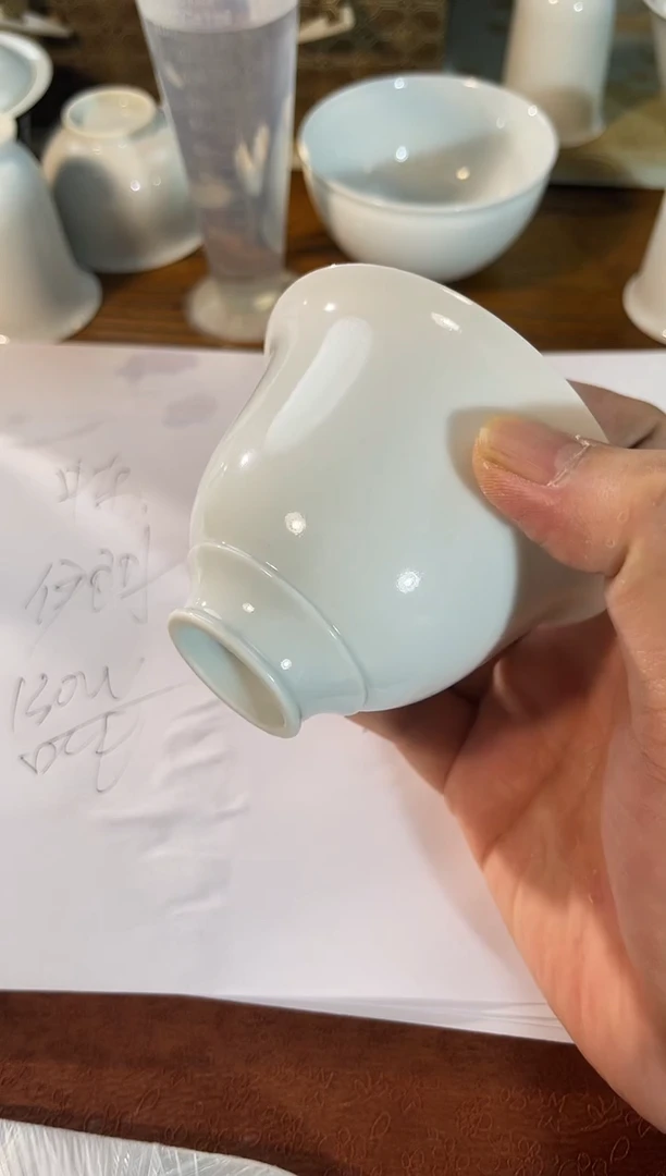 （矿点）白胎盖碗盖碗盖碗