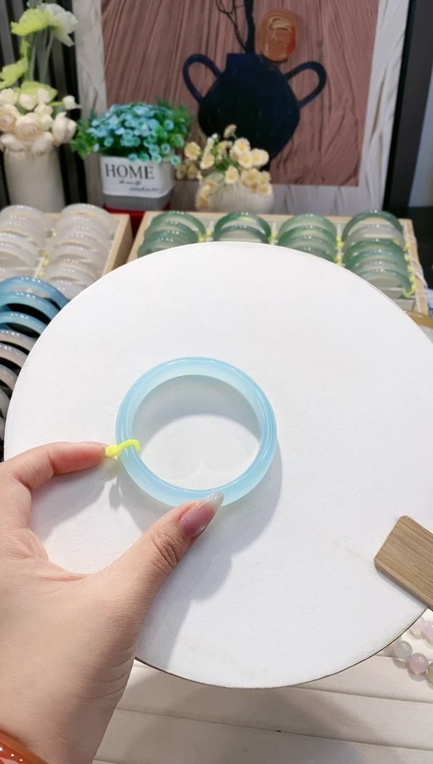 手镯玛瑙/玉髓未镶嵌100-58.4