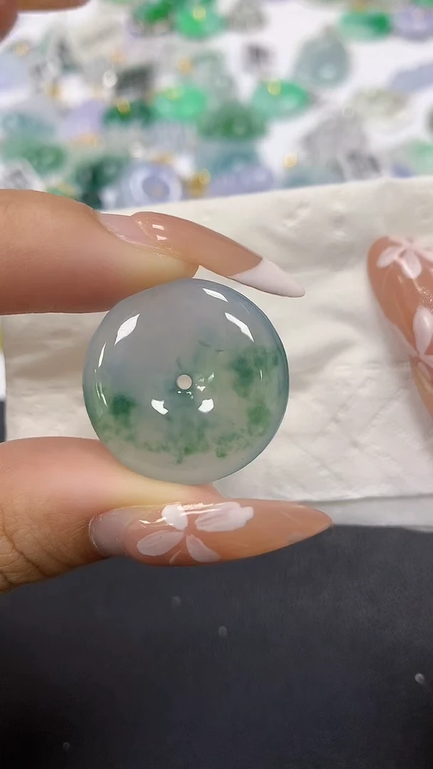 颈饰未镶嵌翡翠a货假一赔三支持复检百元上9元证书费自理