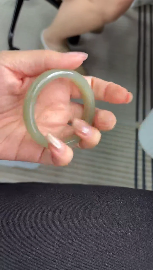 和田玉手镯未镶嵌C-95-51