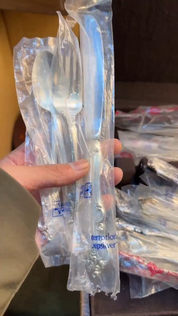 瓷片杰88888888      345