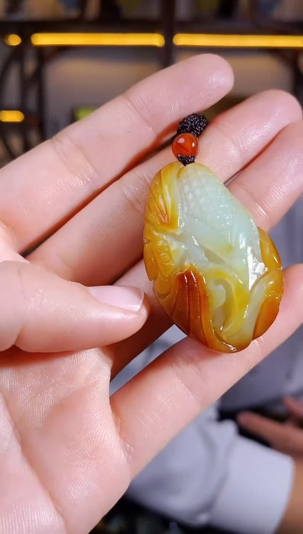 【闪购商品】和田玉颈饰未镶嵌1