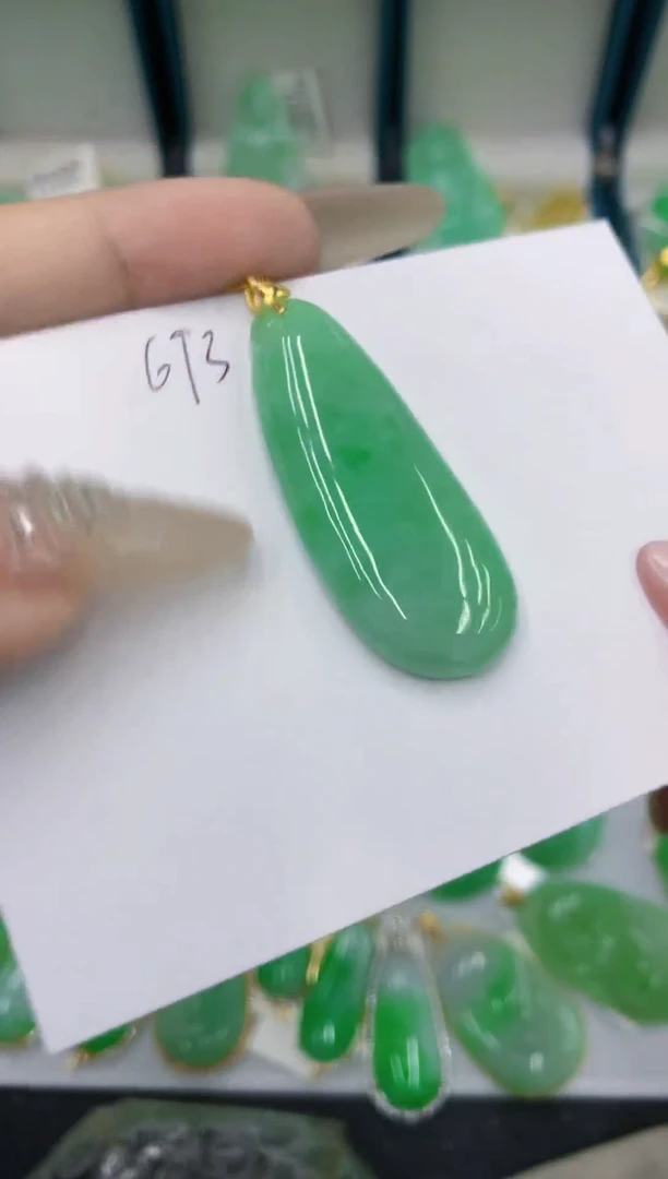 颈饰未镶嵌翡翠111111