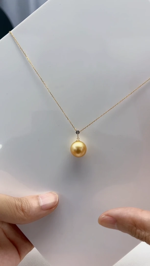 18K金镶嵌海水珍珠颈饰海水金珠吊坠Z02