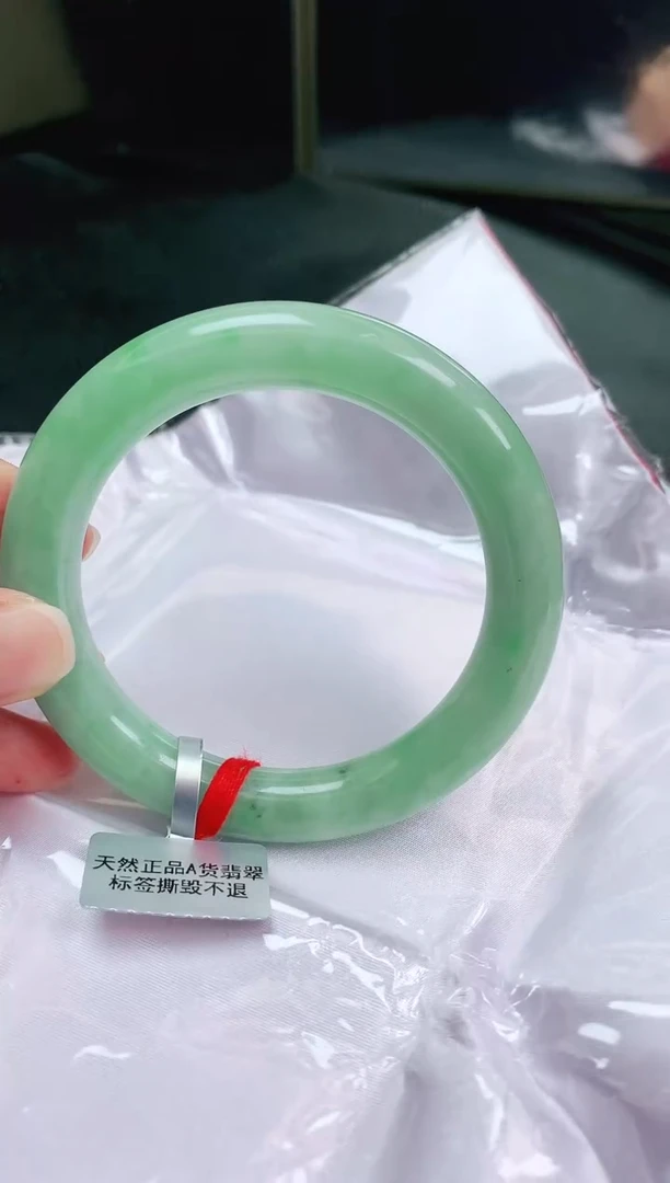 未镶嵌手镯翡翠缅甸天然A货翡翠手镯